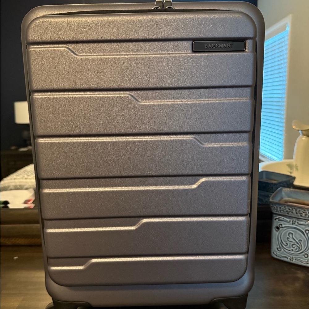 Basshard Charcoal Suitcase
